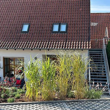 Apartment Winzerlodge, Hatzelberg *