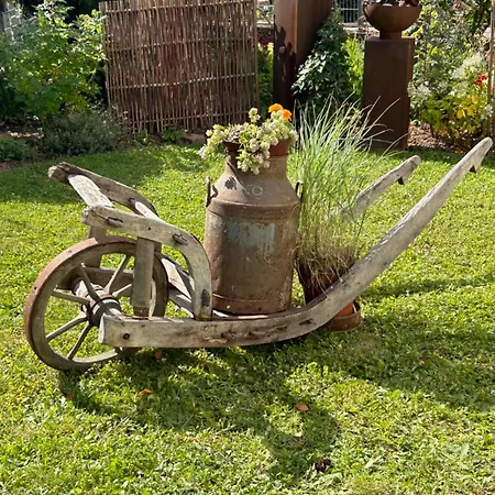 Winzerlodge, Hatzelberg