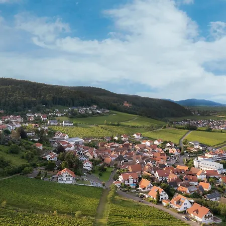 Winzerlodge, Hatzelberg * Gleiszellen-Gleishorbach