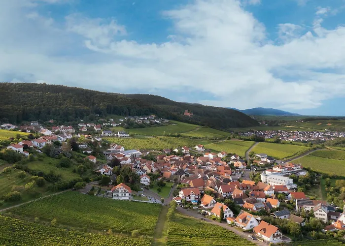 Winzerlodge, Hatzelberg * Gleiszellen-Gleishorbach